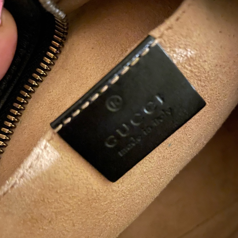GG Marmont Shoulder Bag - Picture 5 of 5